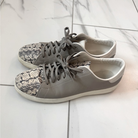 Cole Haan Women’s 9.5 Grand Pro Grey Snakeskin print - Picture 1 of 8